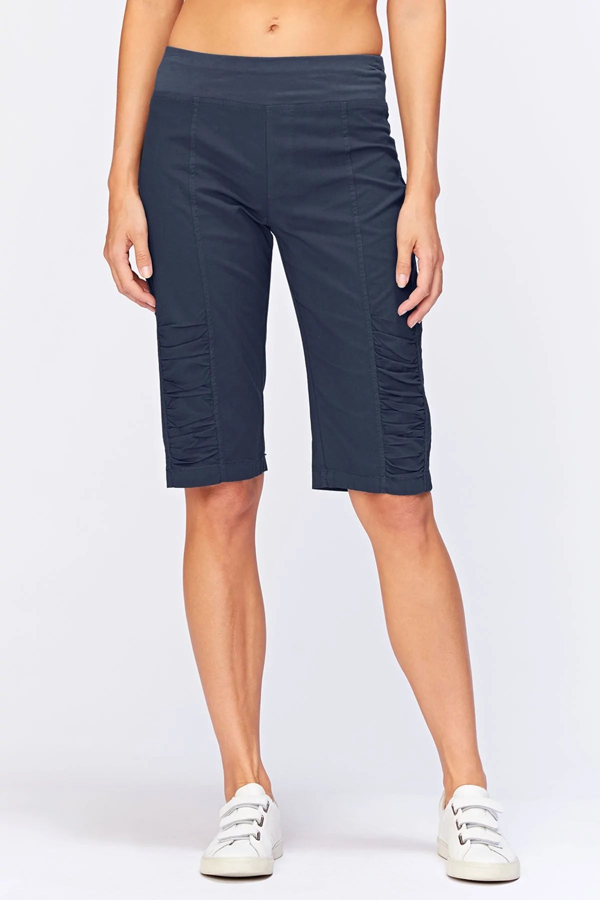 Tatem Bermuda Shorts - Navy